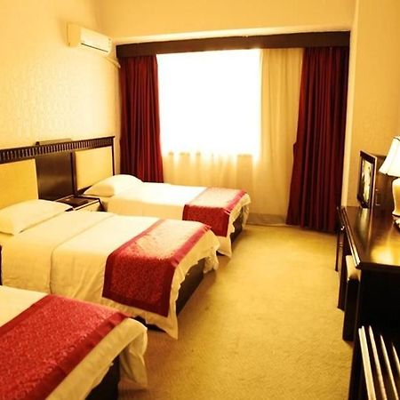 Hotel Landmark Kunming Zewnętrze zdjęcie