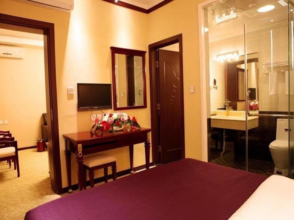 Hotel Landmark Kunming Zewnętrze zdjęcie