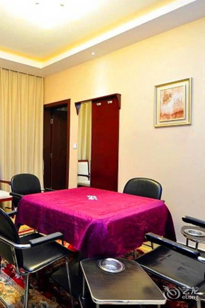 Hotel Landmark Kunming Zewnętrze zdjęcie