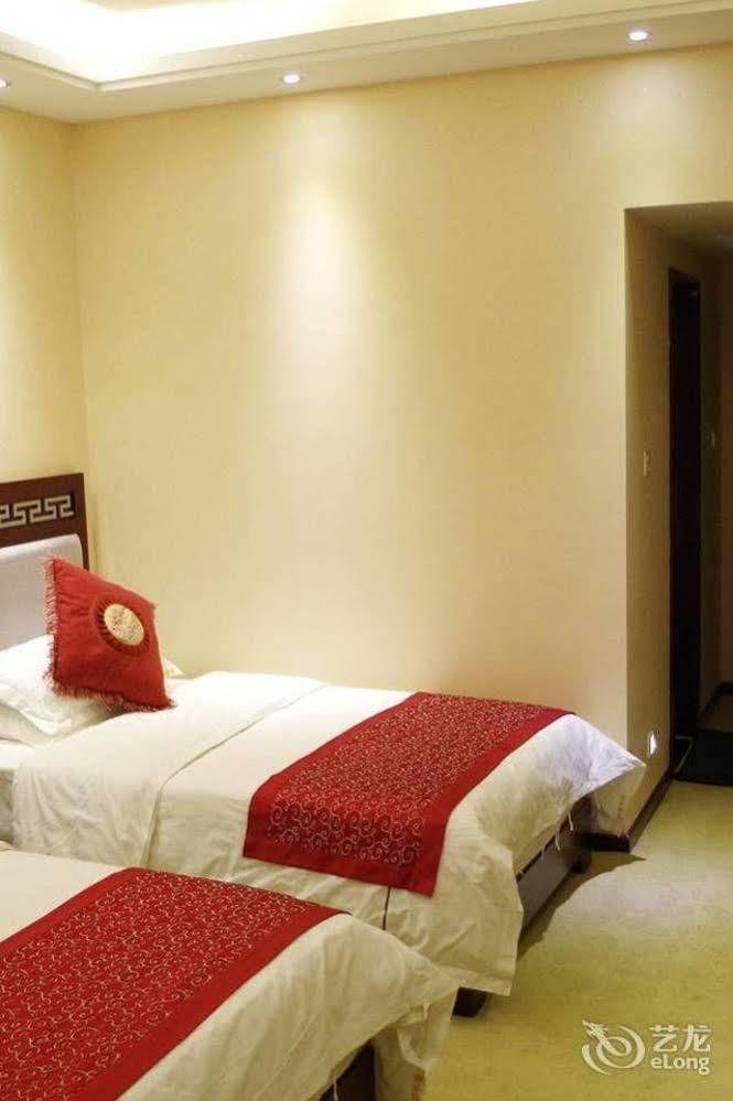 Hotel Landmark Kunming Zewnętrze zdjęcie
