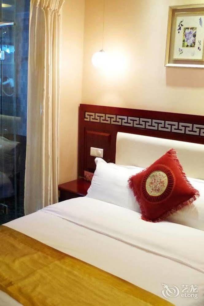 Hotel Landmark Kunming Zewnętrze zdjęcie