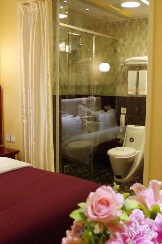 Hotel Landmark Kunming Zewnętrze zdjęcie